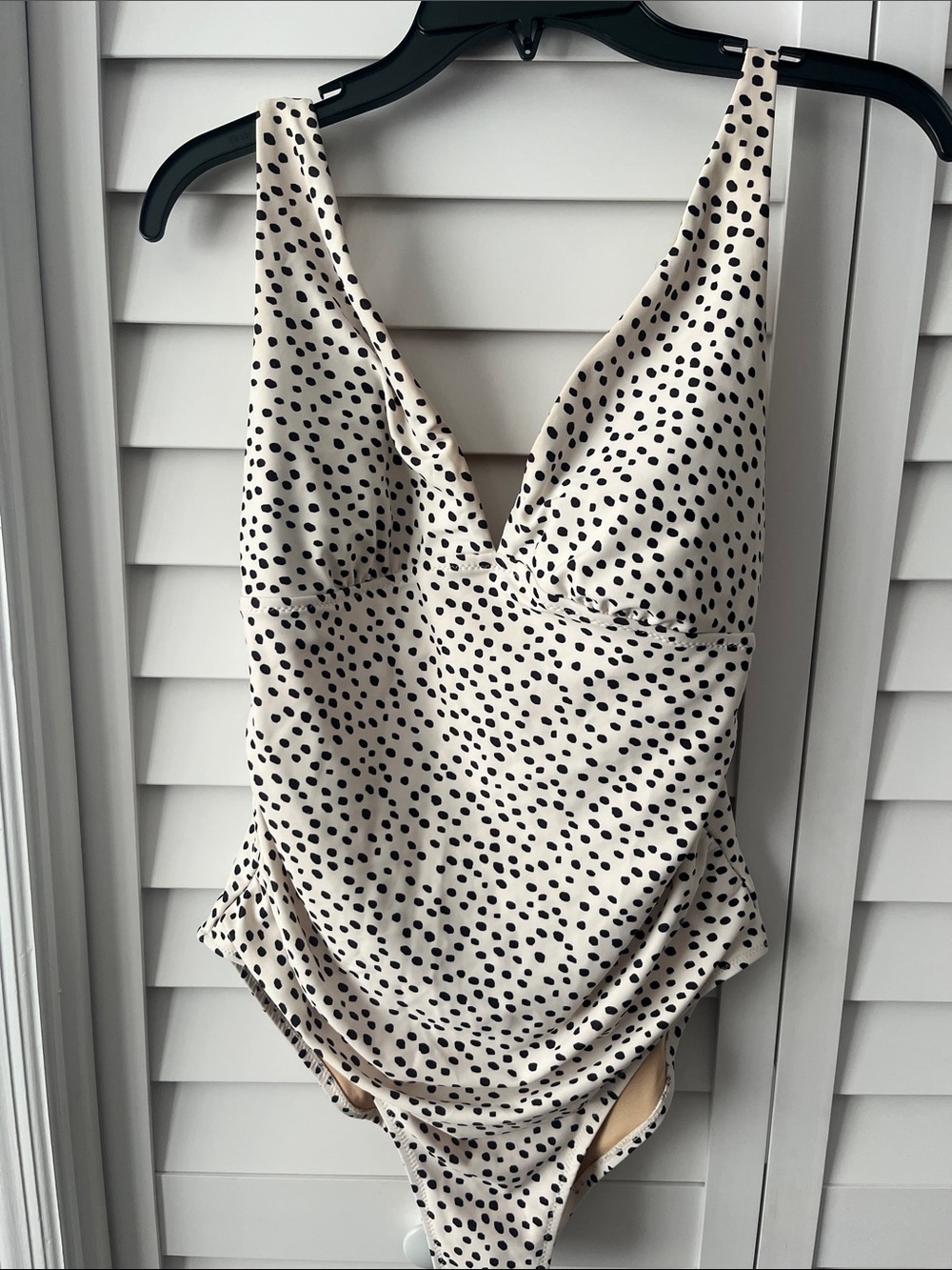 Polka Dot V-Neck One-Piece Swim Top - Cream with Black Dots Old Navy Medium